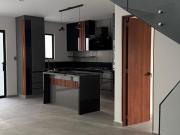 Casa moderna en venta en Milenio III, Querétaro