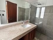 CASA MODERNA EN VENTA PRIVADA EN CHOLUL