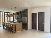 CASA MODERNA FRENTE A LAGO DE CHAPALA, JALISCO