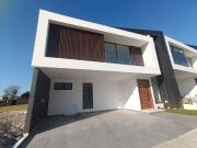 Casa Moderna Lomas Angelopolis Parque Nayarit