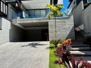 Casa moderna no condomínio Real Park, 301 m² por R$...