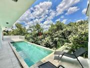 Casa moderna nova à venda Granja Viana