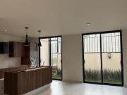 CASA MODERNA Y LUJOSA