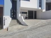 Casa Moderna con Vista Al Jardín, Cada Recamara con Baño...