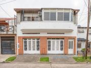 CASA MULTIFAMILIAR CON JARDIN Y PISCINA EL PALOMAR