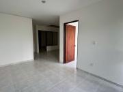 Casa multifamiliar de tres pisos en venta La...