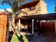 Casa multifamiliar en venta 5 Dormitorios 2 Baños...