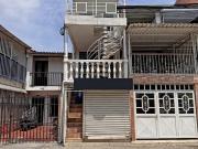 CASA MULTIFAMILIAR EN VENTA, BRISAS DE LOS ALAMOS,...