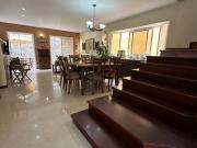 Casa muy acogedora en venta ubicada en calle cerrada de... Casa muy acogedora en venta ubicada en calle cerrada de...