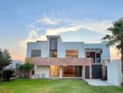 CASA MUY AMPLIA EN FRACCIONAMIENTO LOMAS DE ANGELOPOLIS...