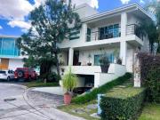 Casa muy amplia en Puertas del Tule