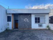 Casa na Cristiano Fischer prox a PUC, em Porto Alegre