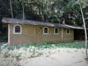 Casa na Fazendinha Granja Viana com 3 dormitórios à venda