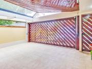 Casa, na Granja Julieta, com 4 dormitórios, 3 suítes e 2...