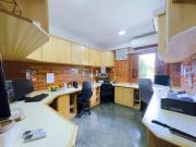 Casa na Granja Viana!