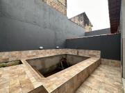 Casa na praia com 2 quartos e piscina em Itanhaém