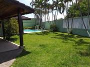 Casa na praia com 3 quartos e piscina em Itanhaém Casa na praia com 3 quartos e piscina em Itanhaém