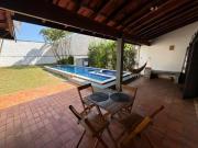 Casa na praia com 4 quartos e piscina em Itanhaém