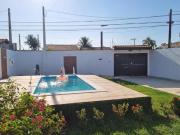 Casa na praia com piscina e 3 quartos em Itanhaém