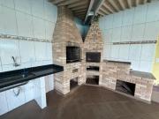 Casa na praia com piscina e 3 quartos em Itanhaém