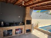 Casa na praia com piscina e área gourmet em Itanhaém