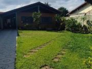 CASA NA PRAIA EM LOTE INTEIRO 420M² A POUCOS METROS DO...