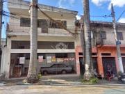 CASA NA VILA SAO FRANCISCO COM 9 QUARTOS