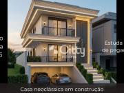 Casa Neoclássica de Alto Padrão em Santa Felicidade | 3...