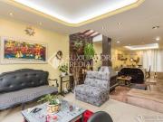 Casa no bairro Cristo Redentor, 4 dormitórios, sendo 3...