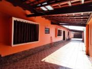 Casa à venda com 2 quartos no bairro Jardim Ivoty