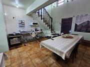 Casa no Bairro Jardim Beira Mar, 4 quadras da praia, com...