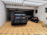 Casa no Bom Clima com 4 quartos e 5 vagas de garagem