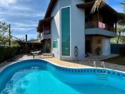 Casa no Bougaiville 1 em Peruíbe, Possui 4 dormitórios e...