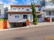 Casa no Campo Comprido de 276 m² com 4 quartos