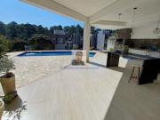 Casa no Cond. Reserva Santa Maria Moderna e integrada,...