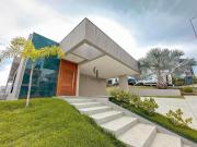 Casa no Condomínio Villas Park I