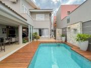 Casa no Condomínio Golden Park com 3 dormitórios à...