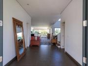 casa no Condomínio Terra Ville com 5 suítes, sendo duas...