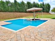 Casa no Condomínio village castelo