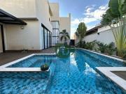 Casa no Condomínio Villagio