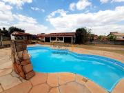 Casa no Condomínio Vivendas Colorado I/Closet/Grande...