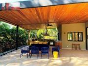 Casa no Estância Parque Atibaia, Av. das Azaleias, 237... Casa no Estância Parque Atibaia, Av. das Azaleias, 237...