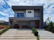 Casa no estilo contemporâneo à venda no condomínio...