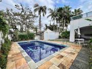 Casa no Guarujá, Balneário Praia do Pernambuco, 3 Suítes...