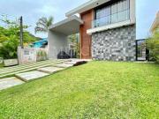 Casa no Guarujá, Condomínio Fechado, Jardim Pernambuco,...