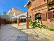 Casa no Guarujá, Enseada, 6 Quartos, Sendo 4 Suítes,...