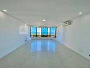 Casa no Guarujá, Enseada, Condomínio Fechado, Vista para...