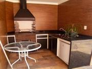 Casa no Jardim Bandeirantes / Poços de Caldas com 2...