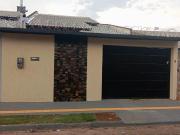 Casa no Jardim Buriti Sereno Casa de Rua com 3 Quarto s...
