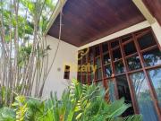 Casa no Jardim Cambuí com 4 quartos todos com Varandas...